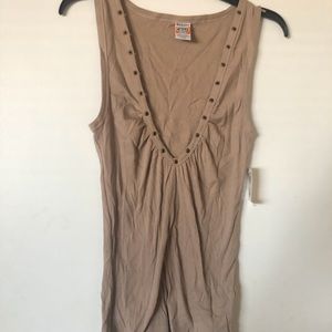 Deep v neck tank top NWT eyelets around neck